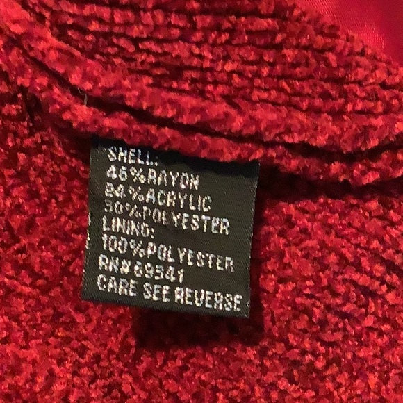 Lisa International Red Faux Fur Collar Chenille Sweater Jacket EUC Size L - Picture 9 of 10